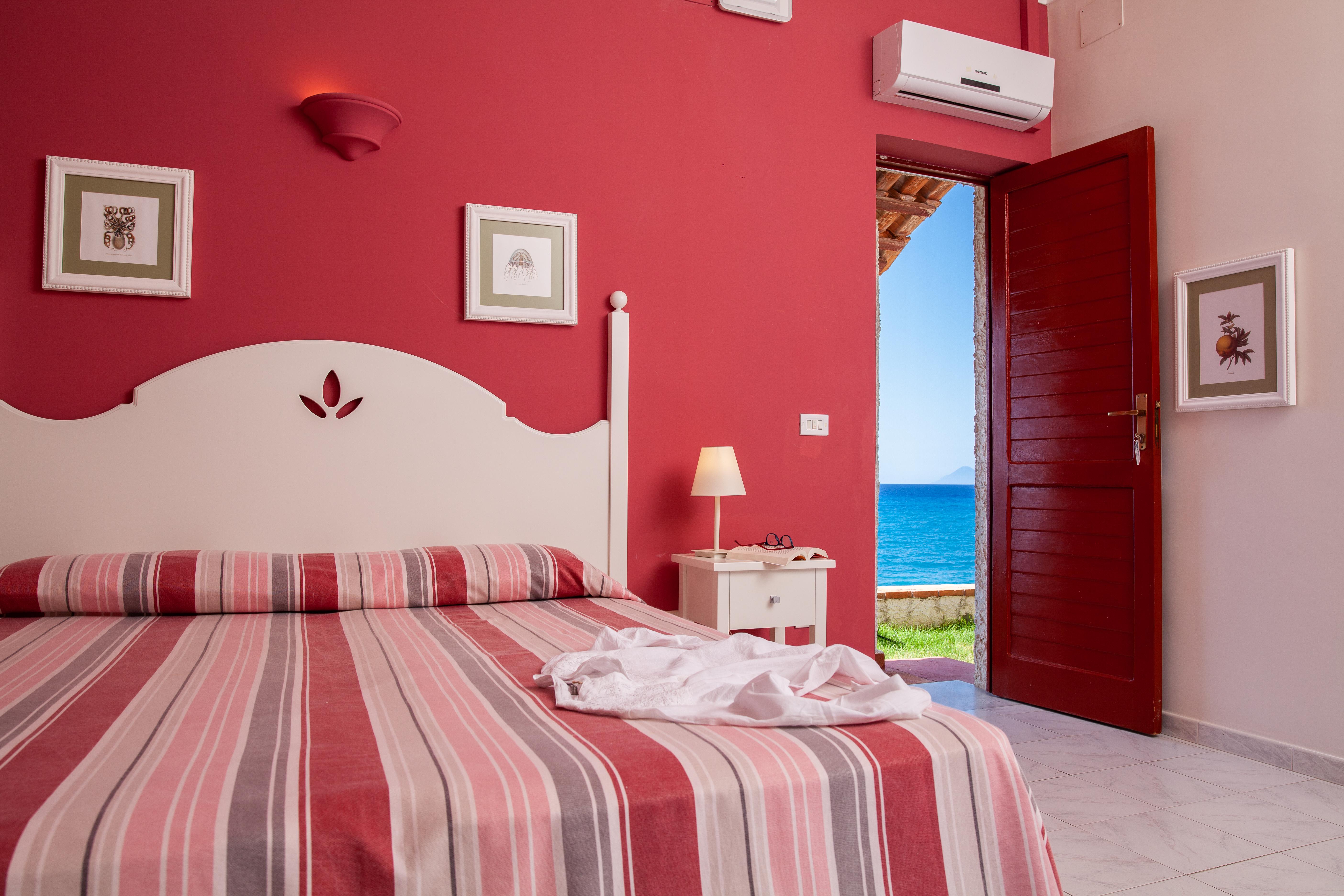 Th Gioiosa Mare - Capo Calava Village Gioiosa Marea Exterior foto